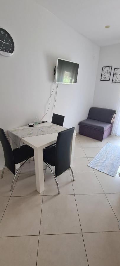 Apartman Scotti Kaštela 外观 照片